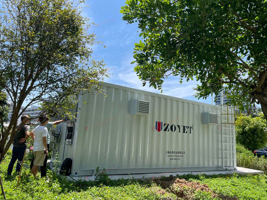 Aangepaste gecontaineriseerde batterijopslagcontainer wit